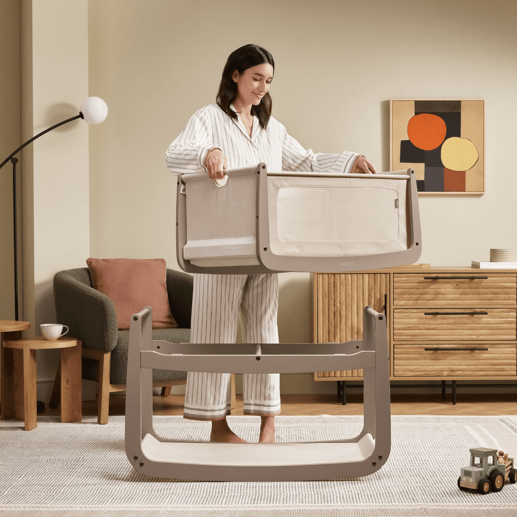 SnuzPod5 Bedside Crib Mocha