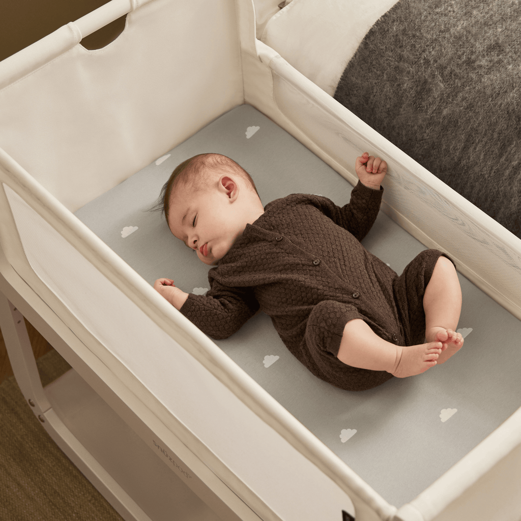 SnuzPod5 Bedside Crib White
